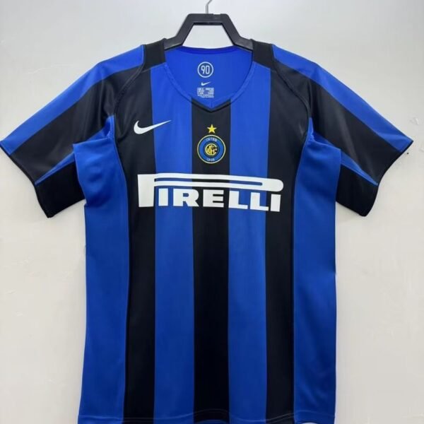 Retro Inter Milano 2004-2005 home game
