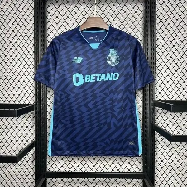 FC Porto 2024-2025 away game