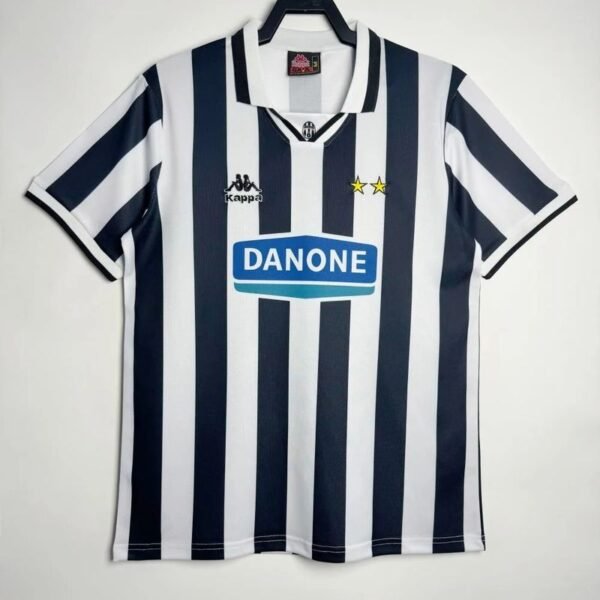 Retro Juventus 1994-1995 home