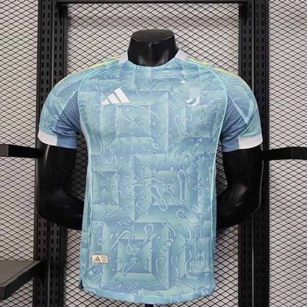 Juventus 2025-2026 away player